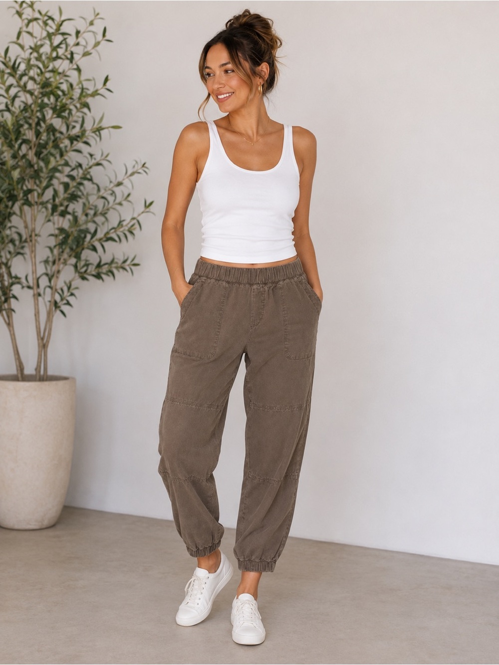 cloth & stone Taupe Elastic-Waist Casual Top